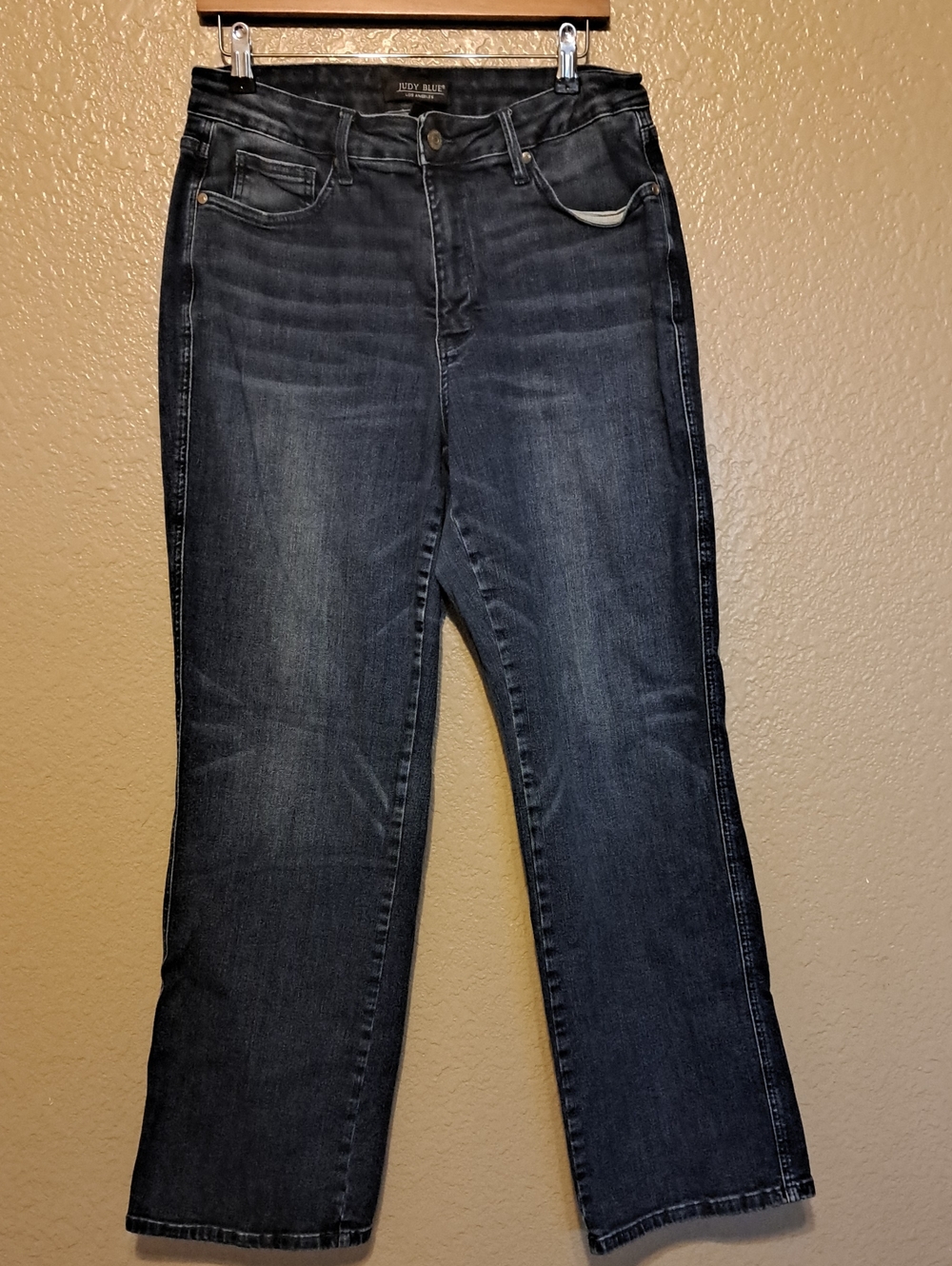 Judy Blue Women's Dark Blue Flared Jeans. Size 16W.